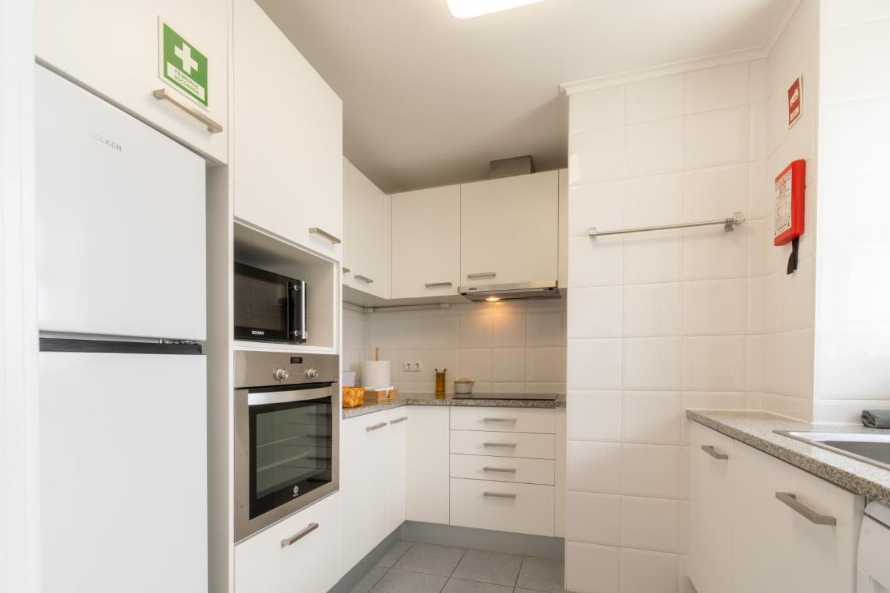 Atlantic Penthouse - City, Montain & Ocean - Free Parking Ponta Delgada Exterior foto